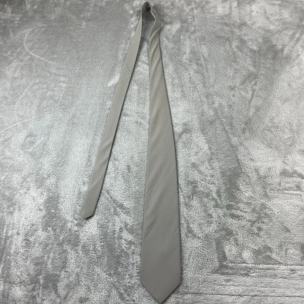 Geoffrey Beene Men's Classic 100% Polyester Neck Tie - Picture 2 of 6
